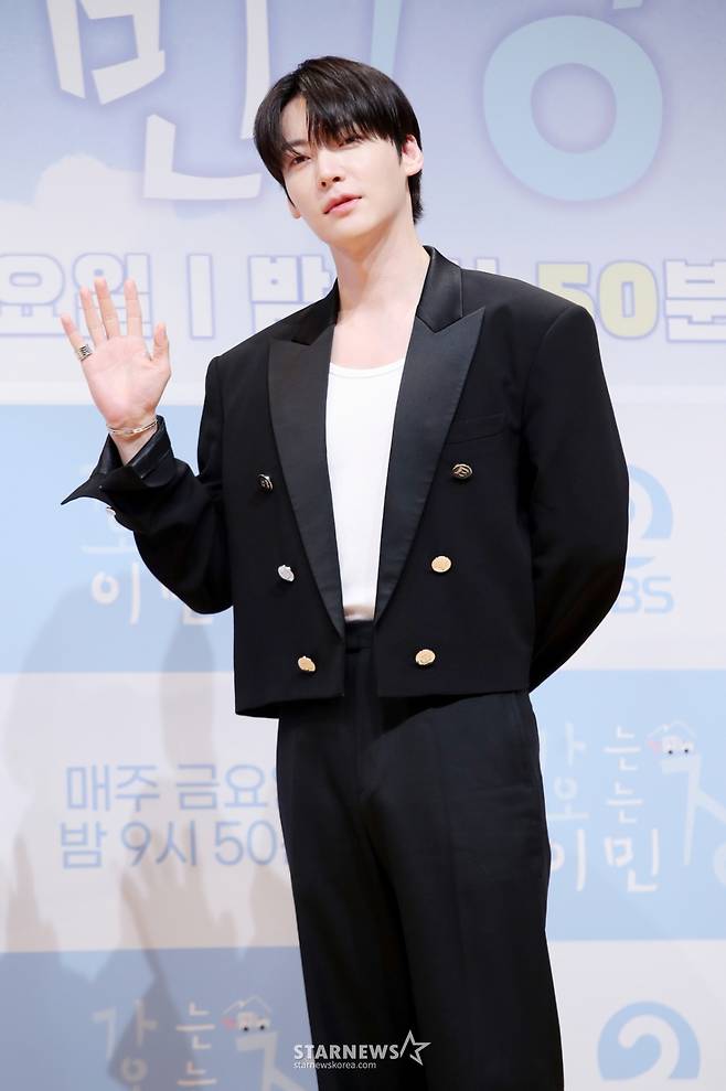 배우 안재현이 16일 오전 서울 영등포구 여의도 KBS 아트홀에서 열린 KBS2 '가는정 오는정 이민정' 제작발표회에 참석해 포즈를 취하고 있다. /2025.05.16 /사진=김휘선 hwijpg@