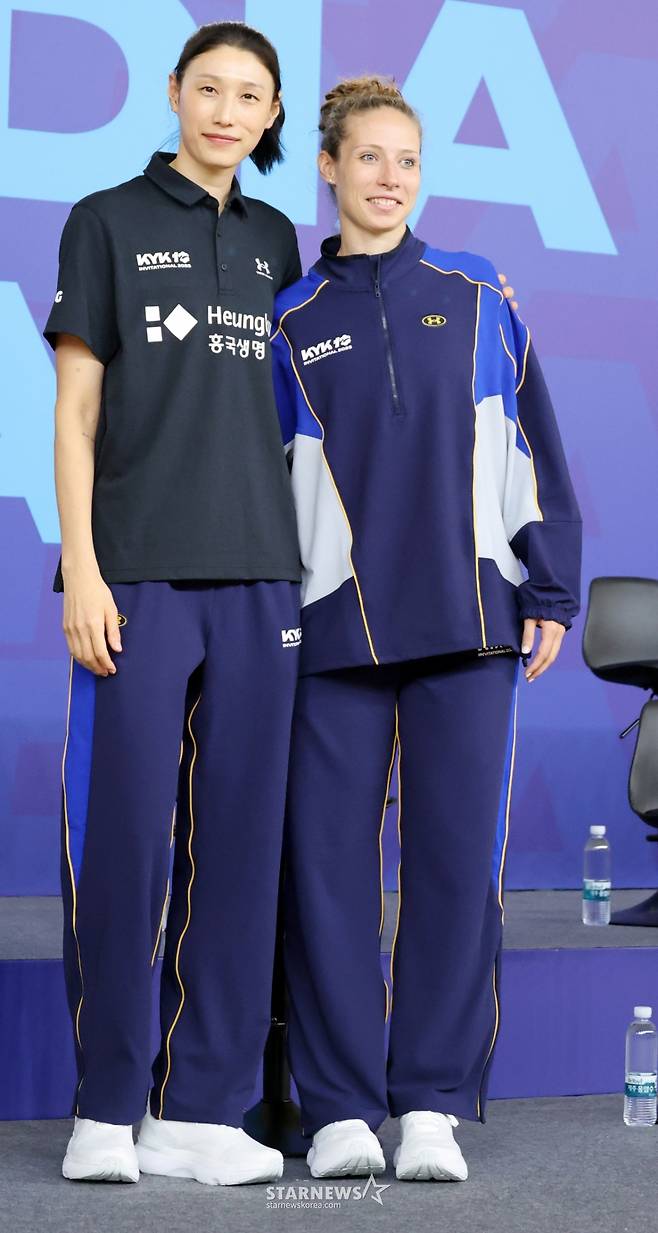 [포토]'이탈리아 오펠리아 말리노프' 김연경