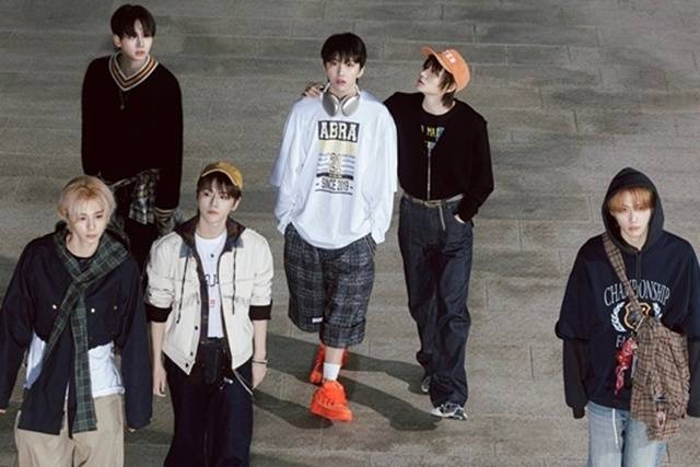 틀에 박히지 않은 모습을 보여주고 싶었다는 보이넥스트도어. 사진lKOZ엔터테인먼트 제공