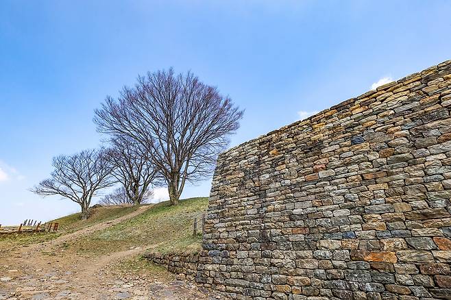계족산성 성벽 [사진/임헌정 기자]