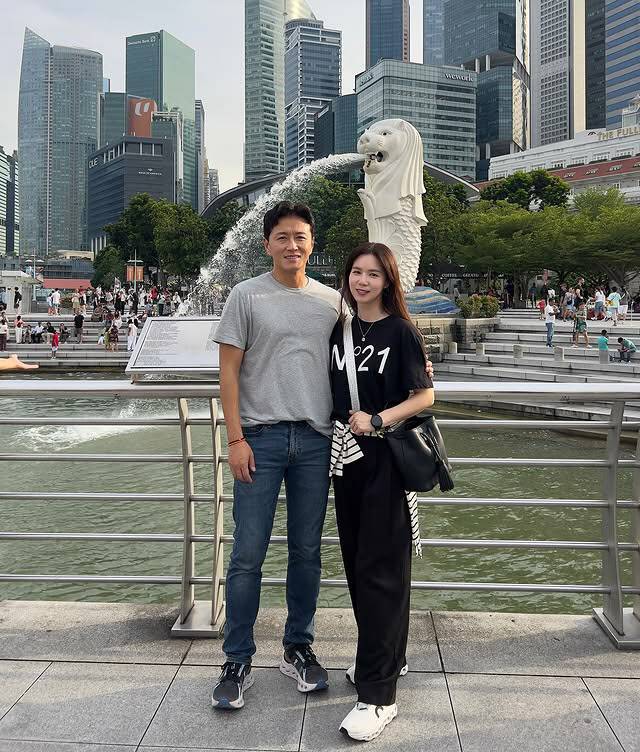 진태현(왼쪽)과 박시은(사진=진태현 SNS)