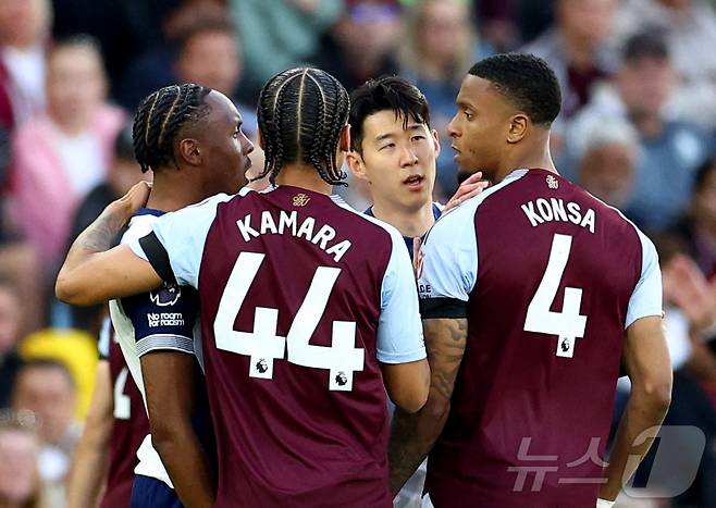 토트넘 홋스퍼 공격수 손흥민이 17일(한국시간) 열린 2024-25 잉글랜드 프리미어리그 37라운드 애스턴 빌라전에서 선발 출전해 74분을 소화했다. ⓒ 로이터=뉴스1