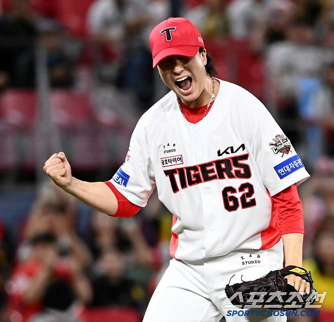 15일 광주KIA챔피언스필드에서 열린 롯데와 KIA의 경기, KIA가 7대6으로 승리했다. 9회초 경기를 끝낸 클로저 정해영이 환호하고 있다. 광주=허상욱 기자wook@sportschosun.com/2025.05.15/