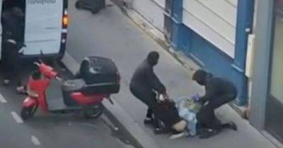 프랑스 파리 한복판에서 괴한들이 암호화폐 업체 CEO 딸을 납치하려 시도하는 모습. [이미지 출처=‘르 파리지앵’ 유튜브 채널 캡처]