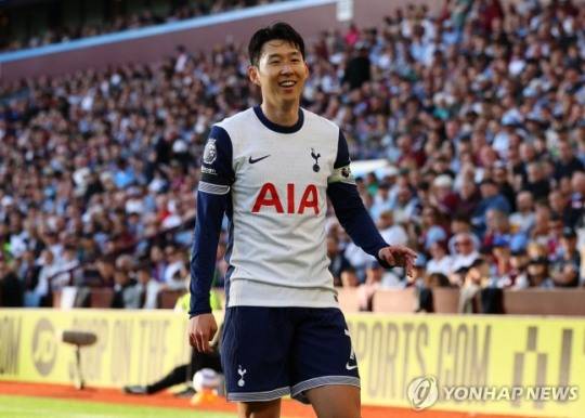 애스턴 빌라전에서 선발 출전한 토트넘 손흥민.