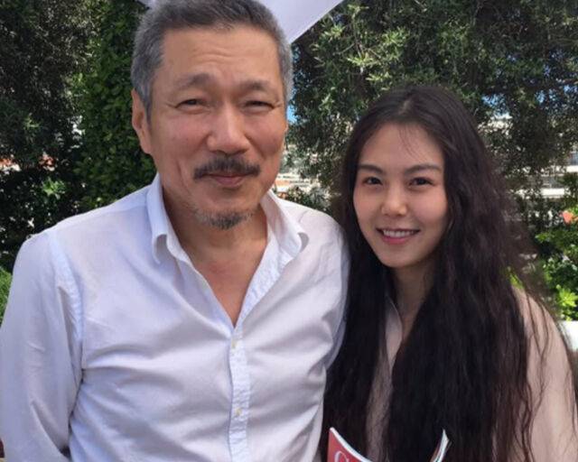 홍상수와 김민희는 10년 넘게 영화 작품을 함께 하고 있다. / 온라인 커뮤니티 캡처