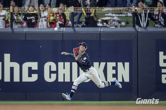 롯데 자이언츠 외야수 장두성이 지난 15일 광주 KIA 타이거즈전까지 2025 시즌 39경기 타율 0.317(63타수 20안타) 9타점 5도루로 활약 중이다. 사진 롯데 자이언츠