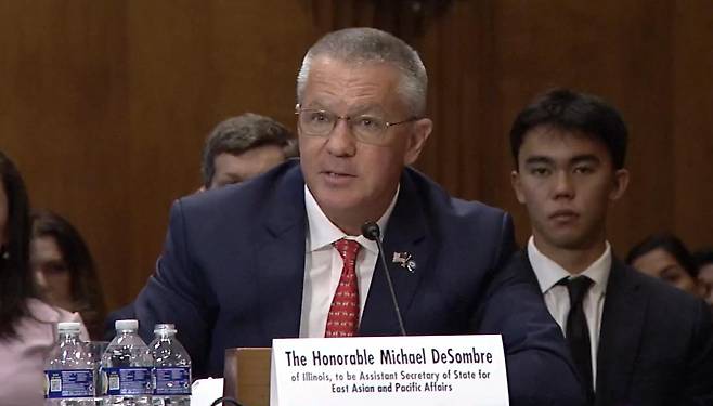 상원 외교위 인사청문회에서 발언하는 디솜버 [상원 외교위 홈피 캡처.재판매 및 DB금지]