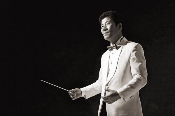 "경남국제합창제가 경남 합창 발전에 속도를 올리는 원동력이 될 것으로 기대된다"고 말하는 박신화 경남국제합창제 예술위원장.