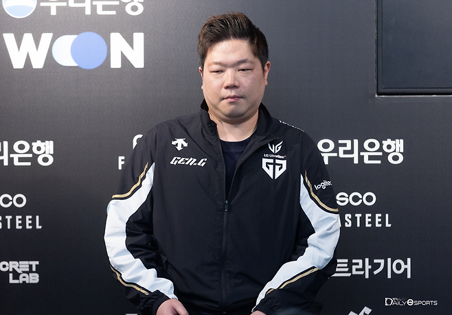 젠지e스포츠 김정수 감독