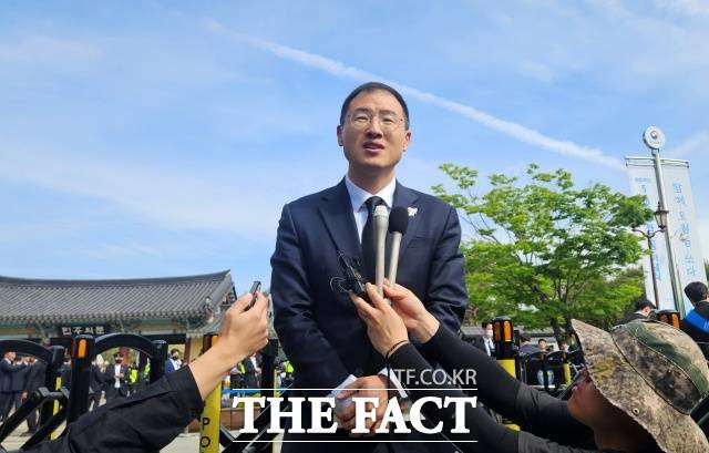 국민의힘을 탈당한 김상욱 의원이 더불어민주당 입당을 공식 선언했다. /광주=서다빈 기자