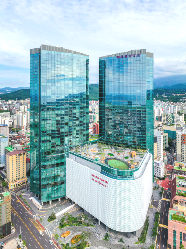 제주 드림타워 전경. [사진출처 = 롯데관광개발]