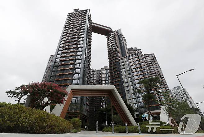 서울 서초구 래미안 원펜타스 전경../뉴스1 ⓒ News1 박세연 기자