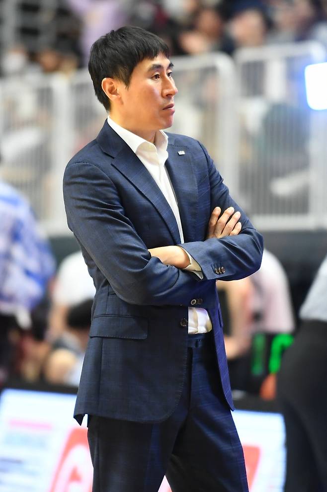 부산 KCC가 제6대 감독으로 이상민 감독을 선임했다. 사진 | KBL