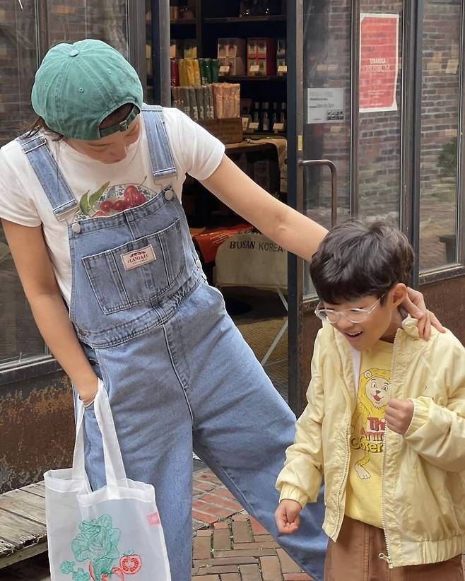 인스타그램 @leesiyoung38