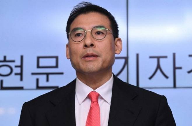 지난해 7월 조현문 전 효성 부사장이 서울 강남구 스파크플러스에서 기자회견을 열고 상속 재산 사회 환원 계획을 발표하고 있다.ⓒ연합뉴스