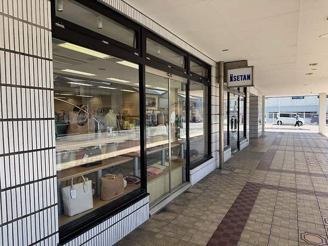 08eef303bdf01cf423ec84e7309c7018d68be6f6bf82b741771126574d303c43ec0ac1bf5da55224ce36dccceaa072c28ef29c8d