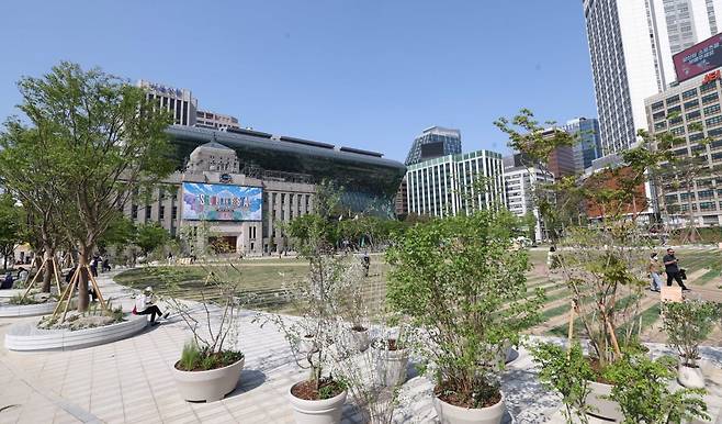 서울시청 전경. /사진 김범준 기자