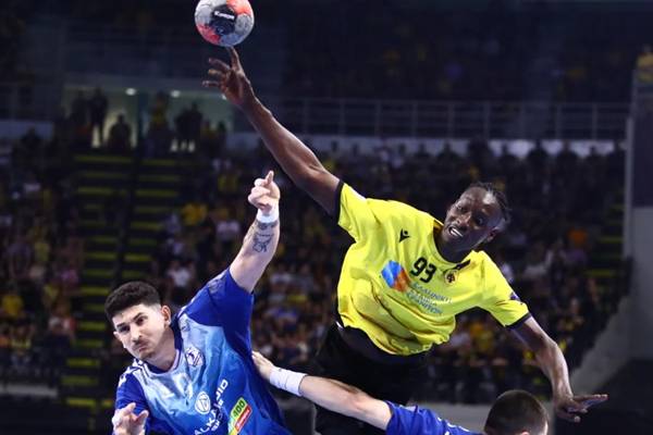 사진 2024/25 EHF 남자 유러피언컵 결승 알칼로이드와 아테네의 경기 모습, 사진 출처=유럽핸드볼연맹