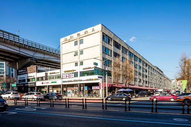 2020년 3월 촬영한 서울시 서대문구 홍제동 유진상가. /사진=서울시