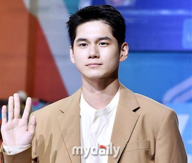 옹성우 / 마이데일리