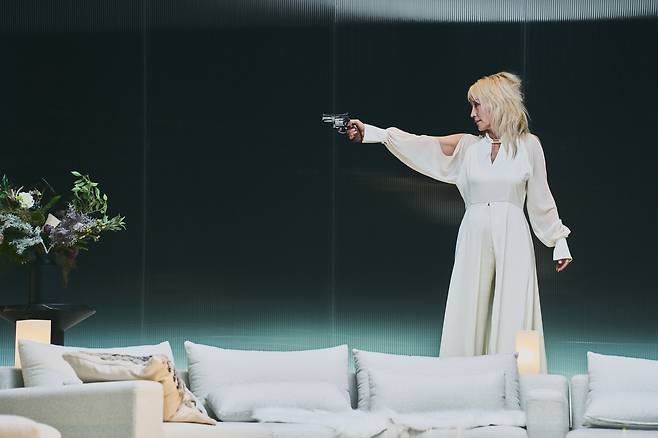 연극 '헤다 가블러' 공연 모습[국립극단 제공. 재판매 및 DB 금지]