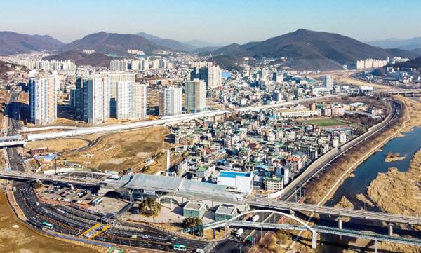 광주 역동 일원에 ‘경안2지구 도시개발사업’이 추진 중이다. 사진은 역동 일대 전경. /광주시 제공