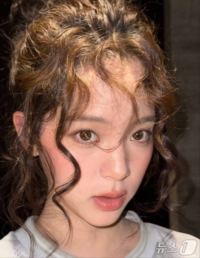 오우양나나 (웨이보 갈무리)