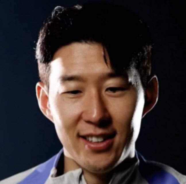 토트넘홋스퍼뉴스는 18일(이하 한국시각) '토트넘은 사우디아라비아와의 회담을 가진 후 손흥민의 퇴출을 결정했다'라며 '손흥민은 올 시즌 부진한 경기력을 보였고, 미래는 불확실하다. 10년의 기록을 돌아보면, 올 시즌은 확실히 기대 이하의 모습을 보여줬다'라고 전했다. 사진=토트넘 SNS 캡처