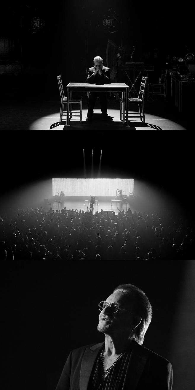 Apple Original Films 다큐멘터리 '서렌더: U2 보노의 이야기'가 16일 78회 칸 영화제에서 첫선을 보인gn 전 세계 평단으로부터 뜨거운 호평을 받고 있다.ⓒ애플 TV+