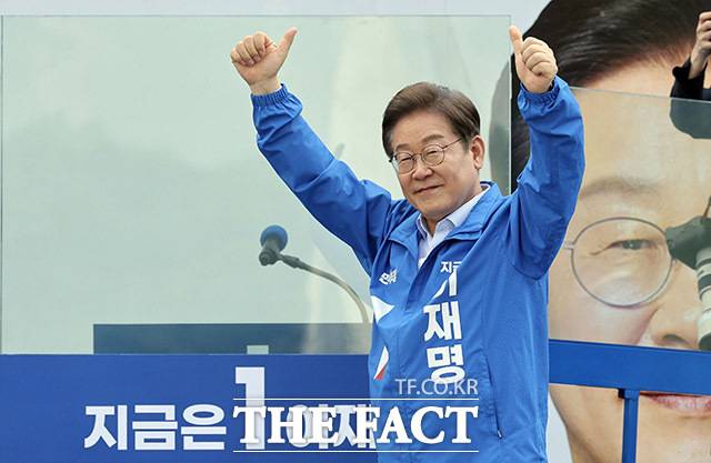 고양 찾아 지지 호소하는 이 후보.