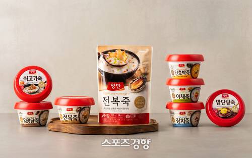동원F&B는 상품죽의 고급화를 위해 다양한 프리미엄 죽 제품들을 순차적으로 출시헤오고 있다.