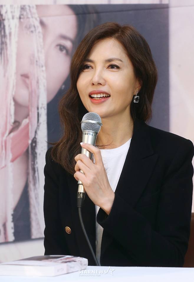 방송인 백지연 /사진=이동훈 기자 photoguy@