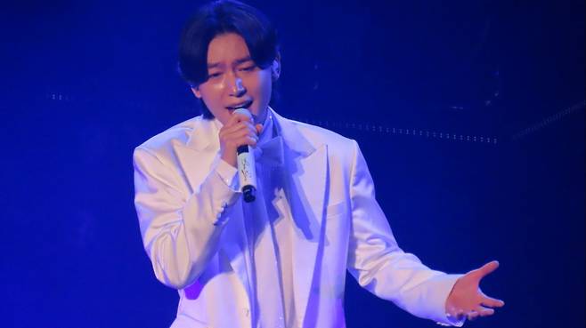 김용빈·손빈아·천록담..'미스터트롯3' 성남 공연, '따로 또 같이' 무대 매력 발산