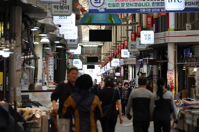 와룡시장 [촬영 황수빈]