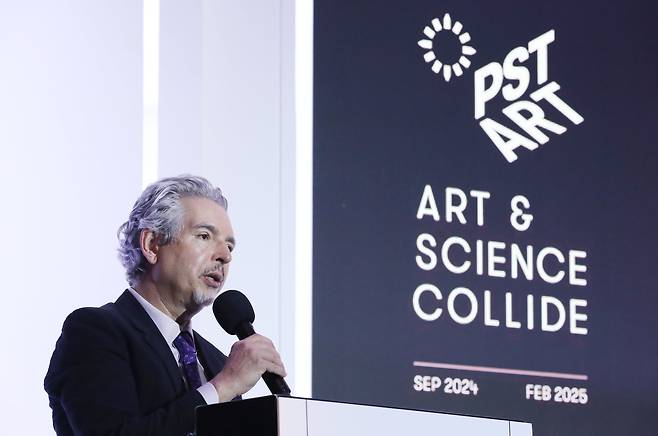 21일 서울 신라호텔에서 열린 제16회 아시안리더십콘퍼런스(ALC) '문화정책과 예술이 국제사회에서 갖는 가치: 대한민국, 아르코, 게티 PST 케이스 스터디' 세션에서 앤드루 페르척 게티연구소 부소장이 발표하고 있다. 2025.5.21 /박성원 기자