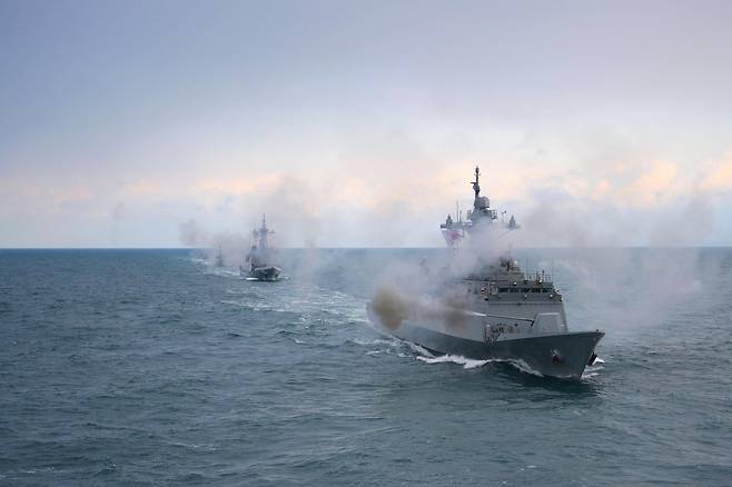 지난 1월 대구급 호위함인 경남함이 해군의 전 해역 해상훈련에 참가했다. /해군 제공