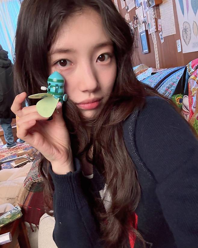 인스타그램 @skuukzky