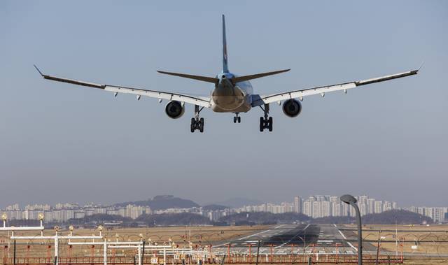 ▲ 김포공항에 착륙하는 여객기. 연합뉴스 자료사진