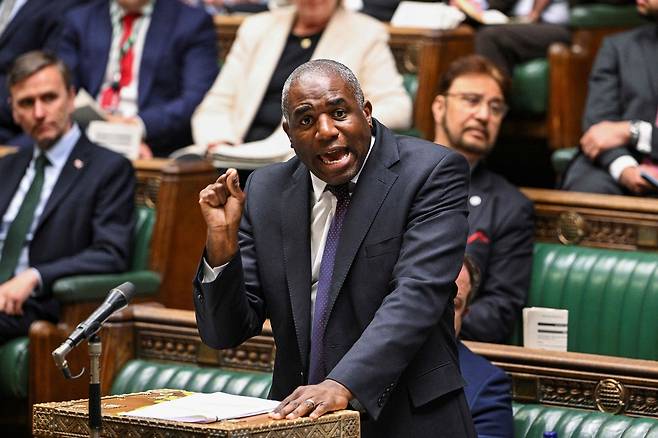 데이비드 래미 영국 외무장관이 20일(현지시간) 런던 하원에서 발언하고 있다. AFP연합뉴스