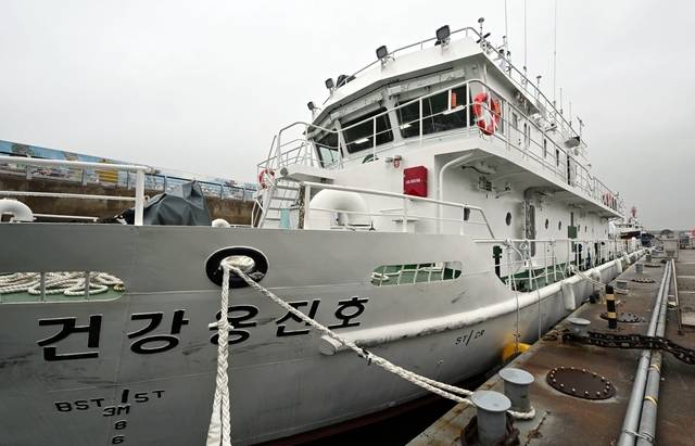 인천시가 최근 건조한 신규 병원선 ‘건강옹진호’. 인천시