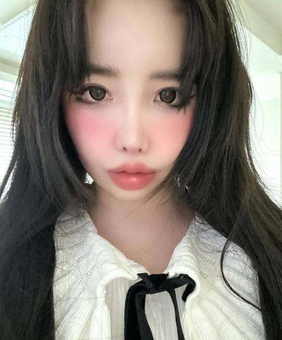 /사진=박봄 인스타그램