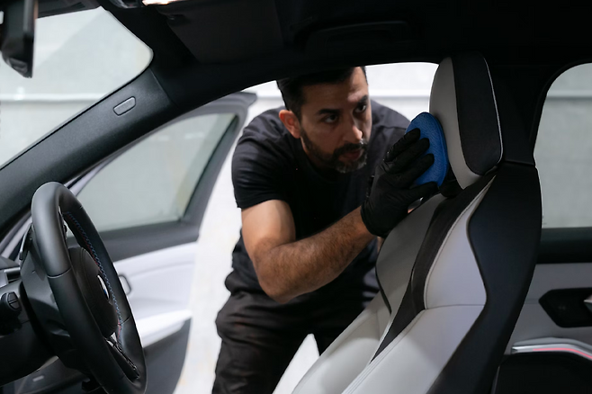 차량 내부 청소