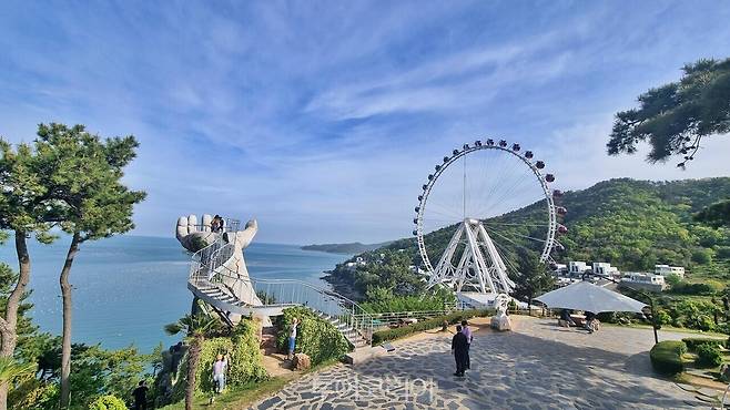 여수예술랜드 타워링 / 사진-여수예술랜드 제공
