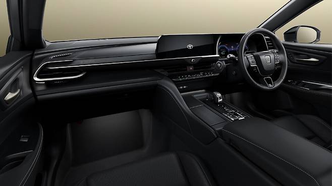 토요타 크라운 Z "THE 70th" 스페셜 모델