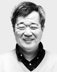 한홍구 성공회대 석좌교수