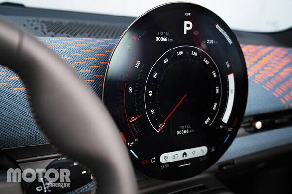 디 올 뉴 일렉트릭 MINI 에이스맨 SE 사진 모터매거진 최재혁 기자