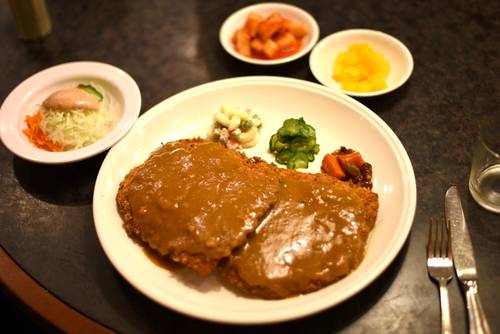 인천 ‘잉글랜드 왕돈까스’의 돈가스 메뉴.