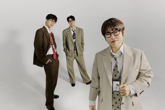 안테나 제공