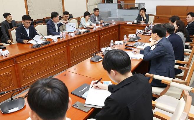 충북도청서 열린 청풍교 정원화 용역 보고회 *재판매 및 DB 금지